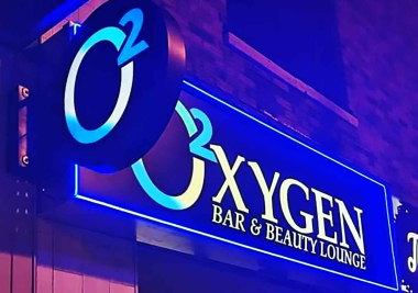 O2 Oxygen Bar &amp; Beauty Lounge